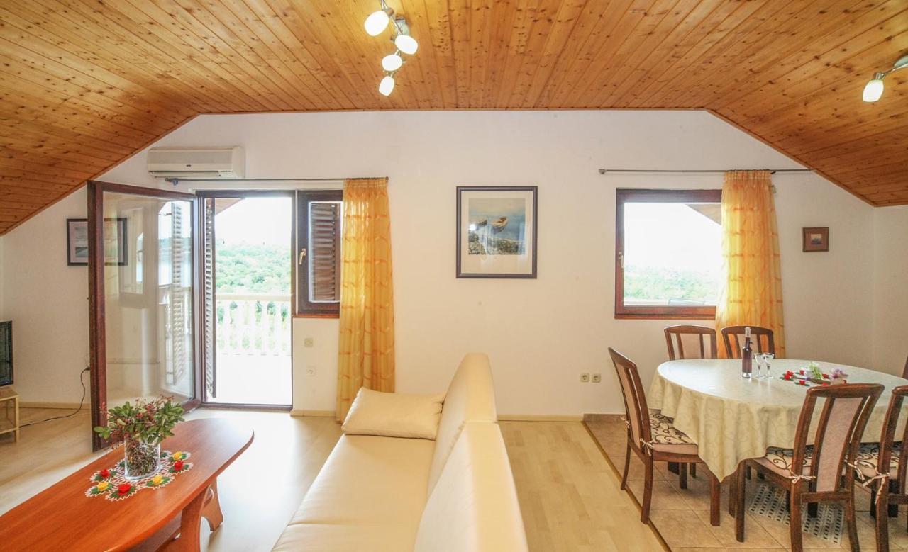 Apartments Mond غورني كارين المظهر الخارجي الصورة