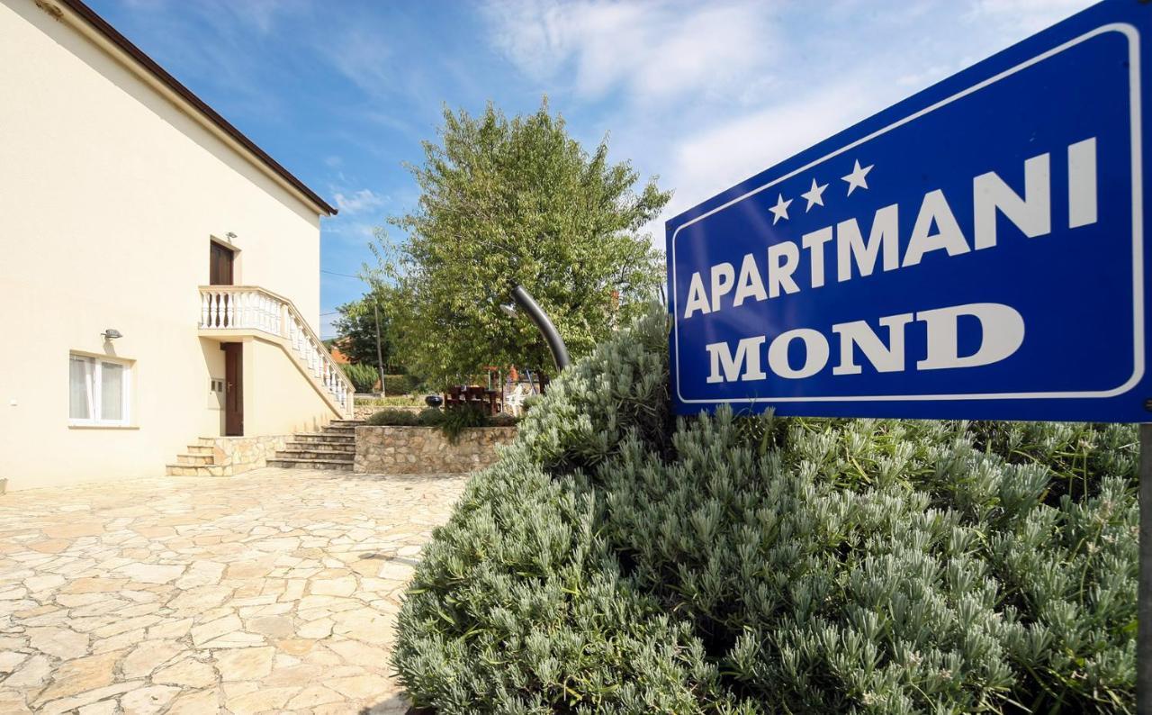 Apartments Mond غورني كارين المظهر الخارجي الصورة