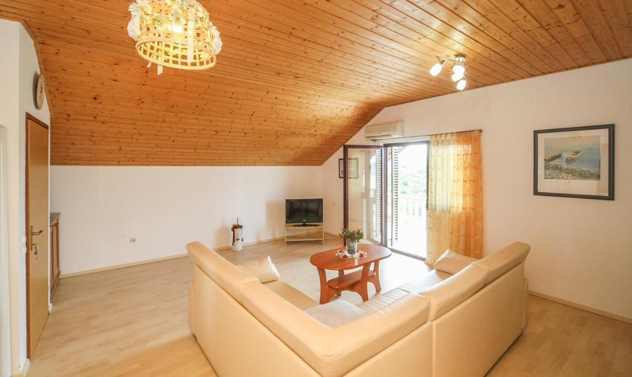 Apartments Mond غورني كارين المظهر الخارجي الصورة